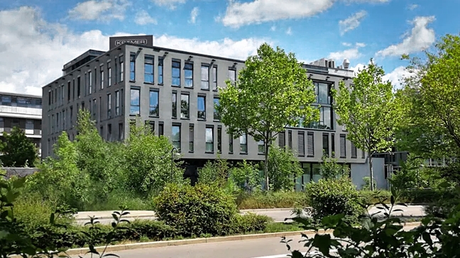 Headquarter, Building